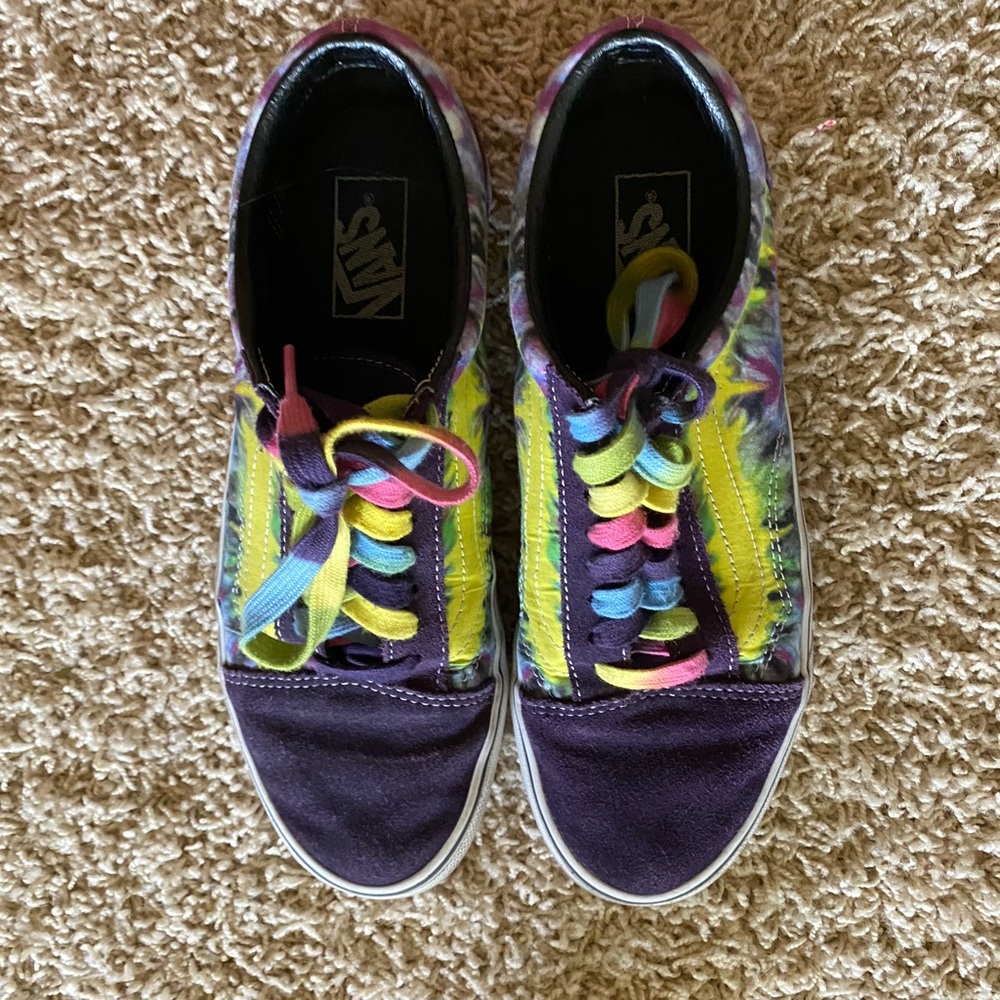 Vans Tie-Dye shoes